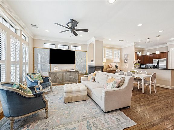 3rd image of 38 Riva Row