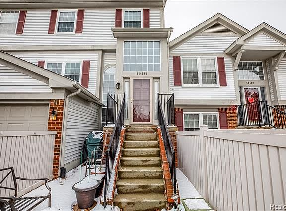 2nd image of 49411 Plymouth Way