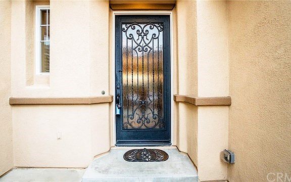 Leaded glass raindrop texture glass and metal door