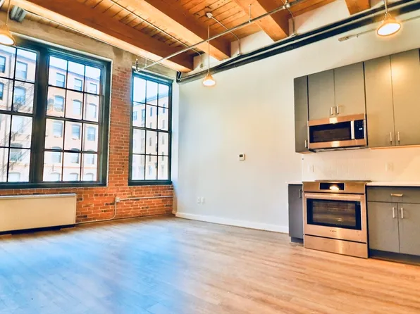 63 Melcher St APT 201, Boston, MA 02210