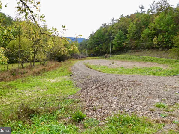 3.03 Ac Off, Mathias, WV 26812