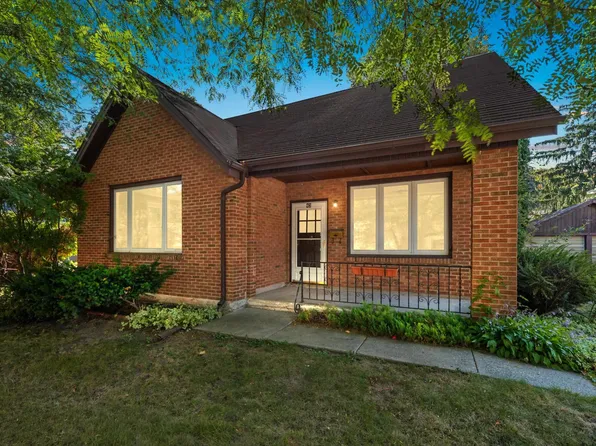 43 Lehner St, Chilton, WI 53014