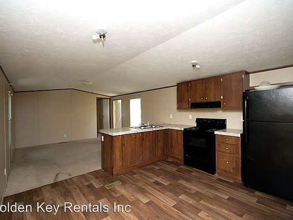4th image of 104 Echo Dr
