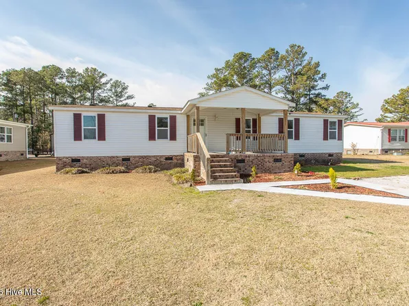 423 Gray Drive SW, Shallotte, NC 28470