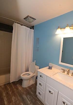 4th image of 7056 Canevalley Cir