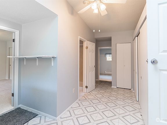 4th image of 4038 11th Avenue NW