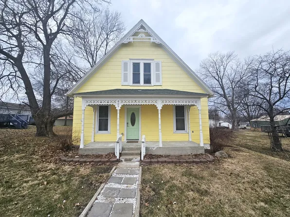 605 N Ritchie St, Hamilton, MO 64644
