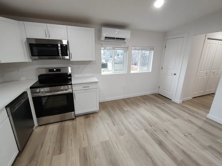 8197 S Marshall St #B — Photo 8
