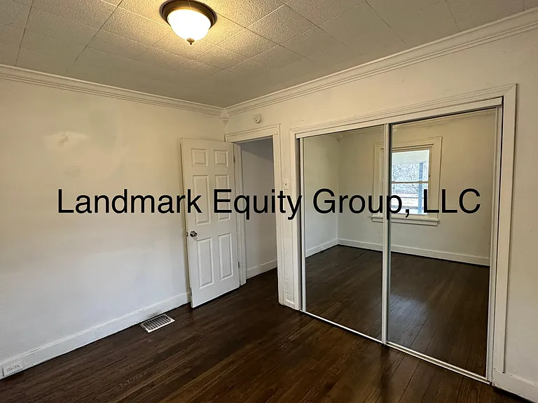606 E Aberdeen St — Photo 8