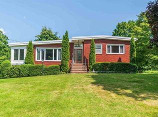 28 Cherry Hill Rd, New Paltz, NY 12561