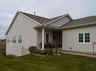 20521 Cypress Dr, Farmington, MN 55024