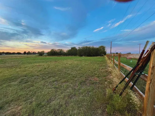 5027 SE 60th St, Lawton, OK 73501