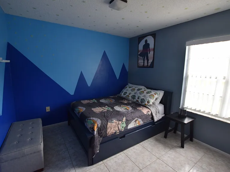 1090 Jason Ridge Ct — Photo 18