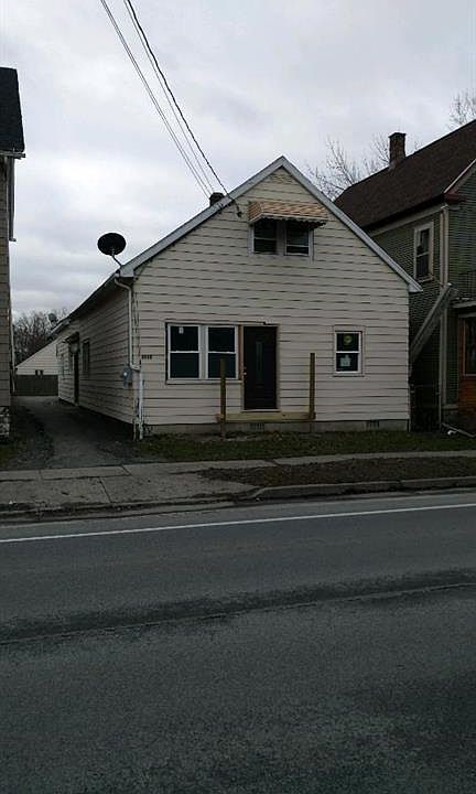 1st image of 3463 Walden Ave