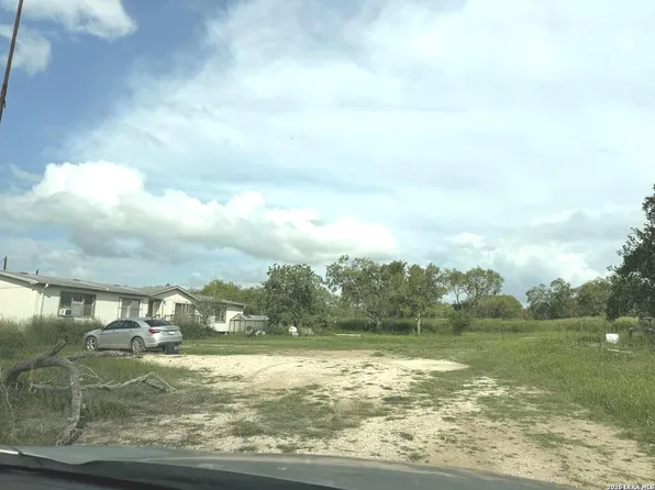 24976 Private Road 466, Mathis, TX 78368