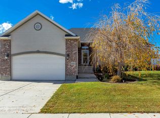 6454 S Silver Medal Dr, Taylorsville, UT 84129
