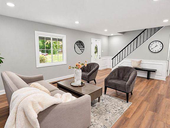 4th image of 12 Elridge Pl