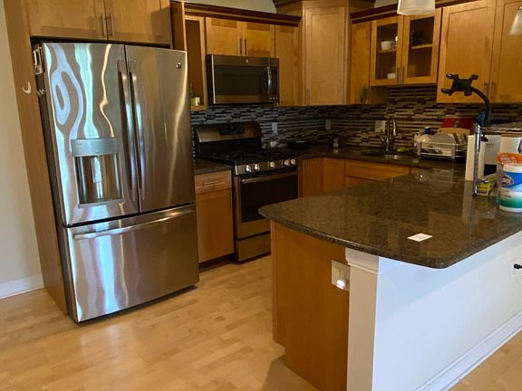 3rd image of 39 Fayette St #302