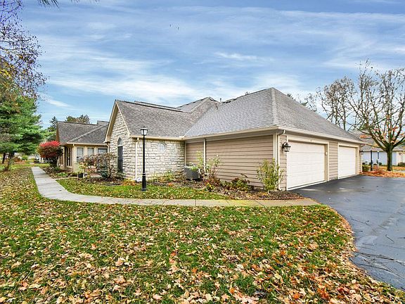 2nd image of 47 Stone House Ct