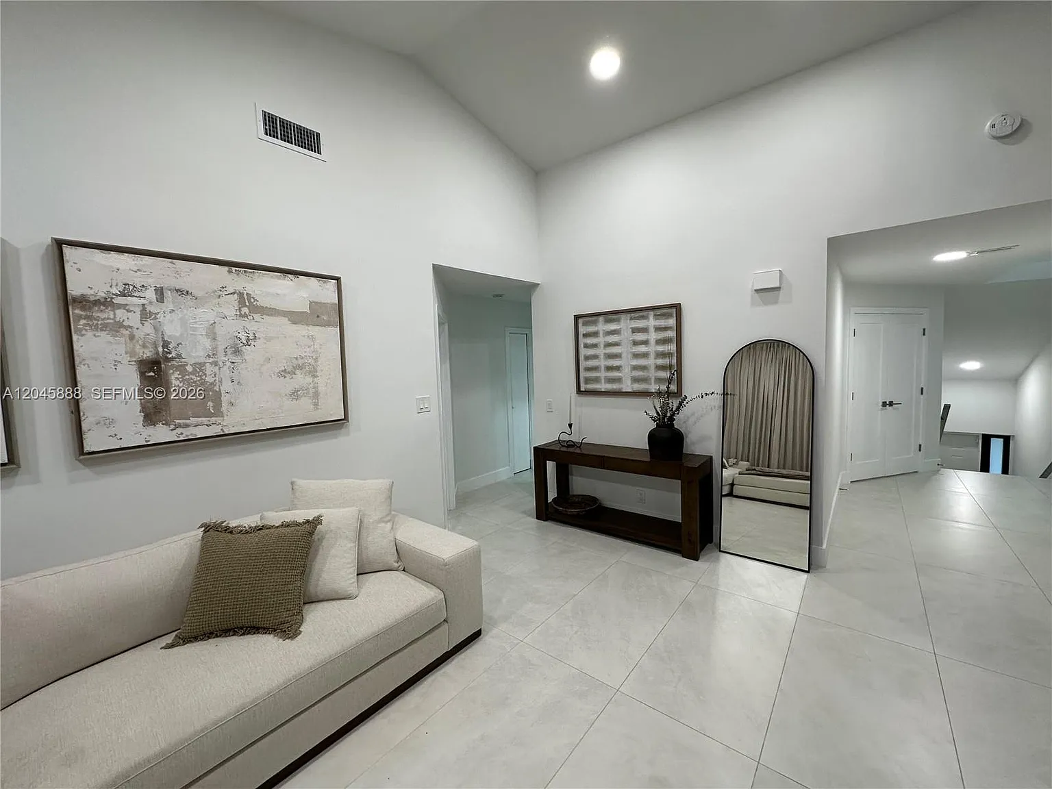 Emerald Oaks 1 Condo — Photo 1