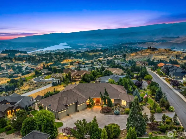 110 E Mountain Brooke Lane, Wenatchee, WA 98801