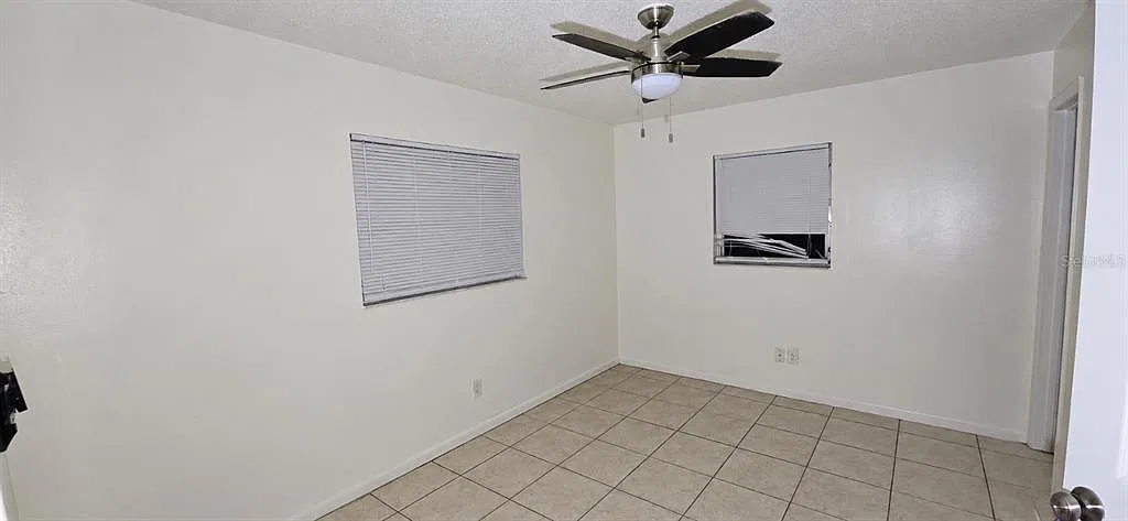 2 bed, 2.0 bath, 1800 sqft, $1,595 — Photo 3