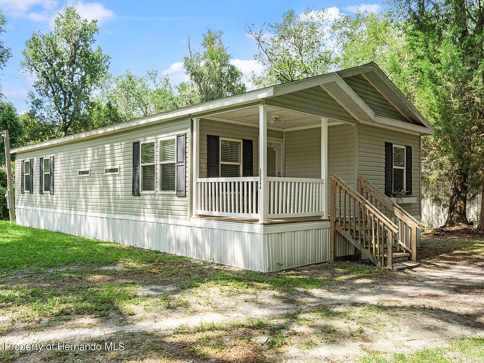 1st image of 32344 Marchmont Cir