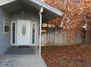 354 Caesar Ave, Clovis, CA 93612