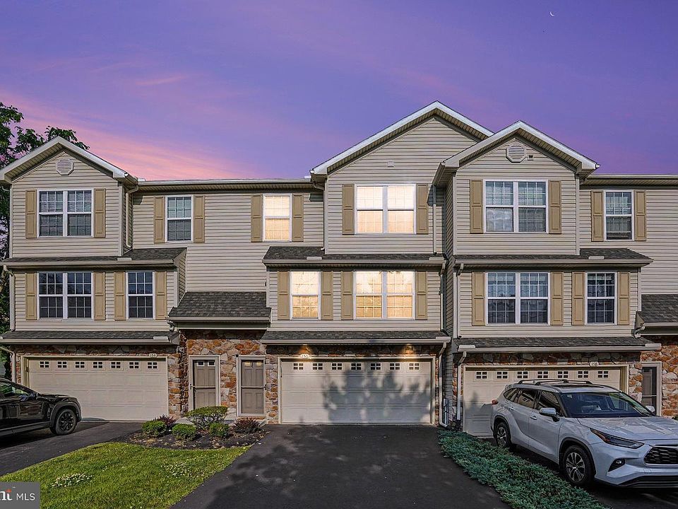 1st image of 156 Mapleton Blvd