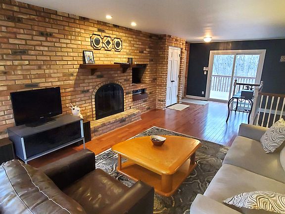4th image of 5140 Farmington Close