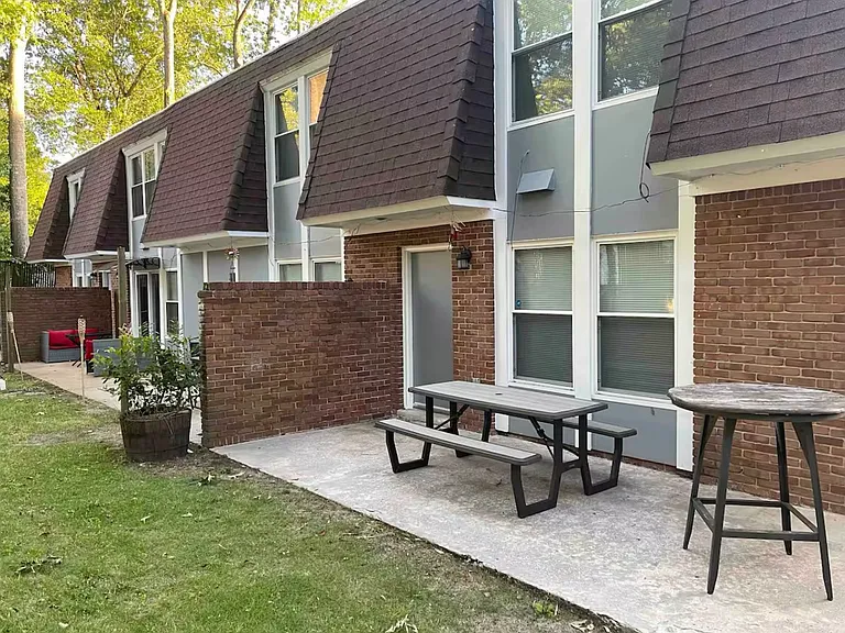 1728 Forest Ave #C — Photo 24
