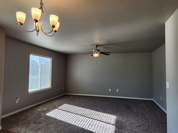3rd image of 6001 Clarence Dr
