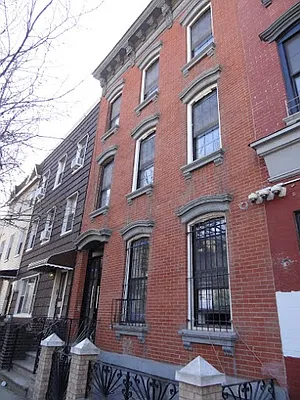 Rented by Miron Realty Group | media 45