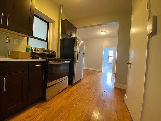 1st image of 1901 Amsterdam Ave #4B