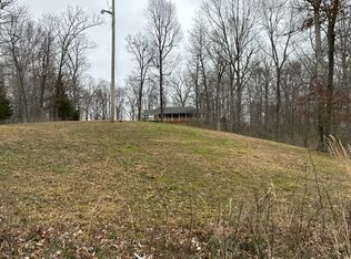 230 Tobaccoport Rd, Bumpus Mills, TN 37028