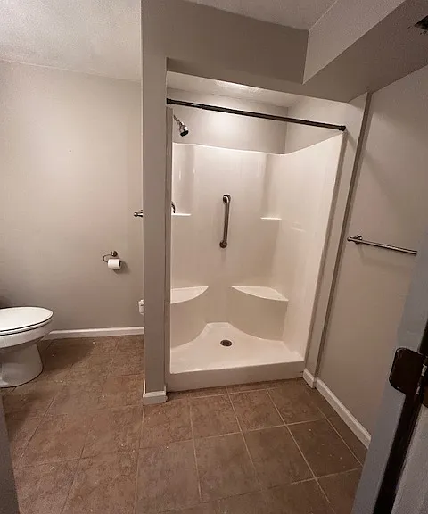12407 Maple Ln — Photo 21