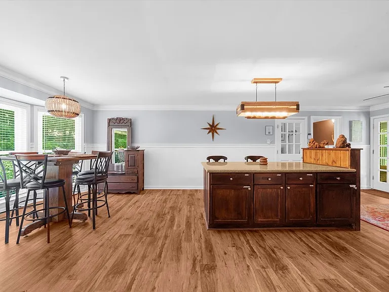 852 Benson Hurst Dr SW — Photo 38