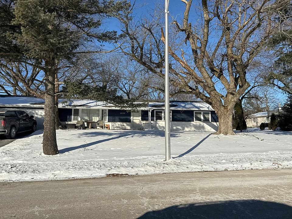 1st image of 1639 Ravine Ln