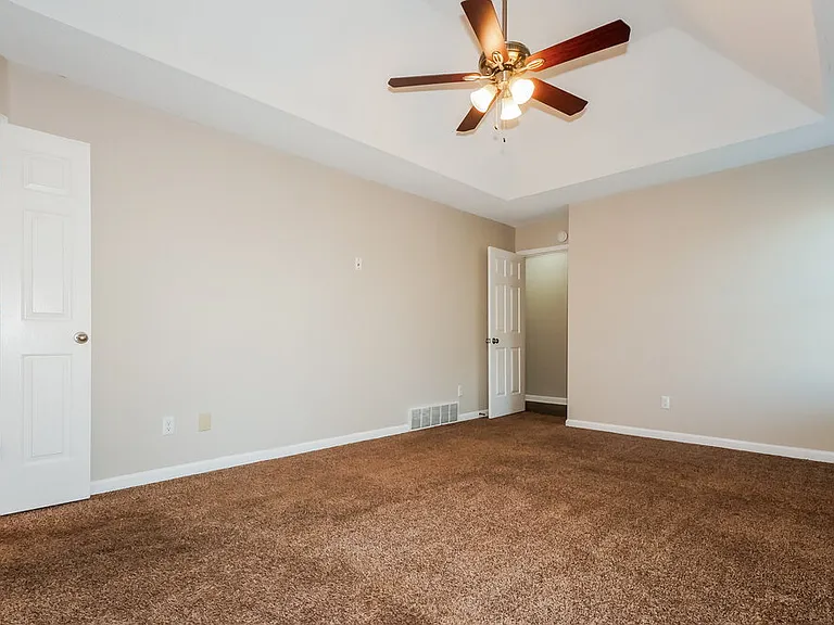 90 Oak Ridge Cv — Photo 9