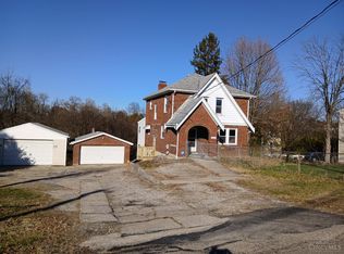 6214 Berauer Rd, Cincinnati, OH 45248