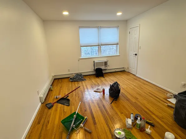 283a 14th Street image 1 of 5