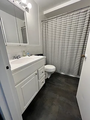 Rented by City Connections Realty | media 8