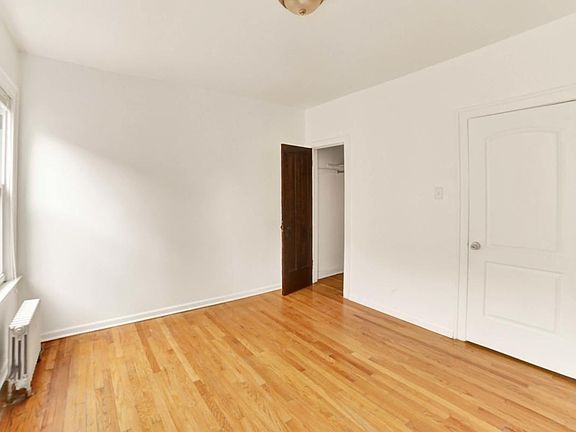 5th image of 6524 S Washtenaw Ave APT 1