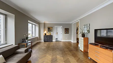 Sold by JB Mac Real Estate Inc.