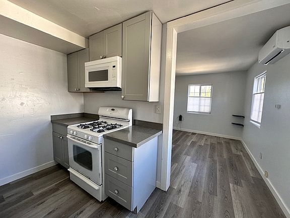 3rd image of 151 Landis Ave APT E