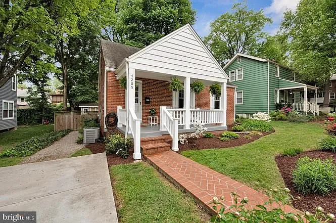 4205 Longfellow St #HOUSE — Photo 1