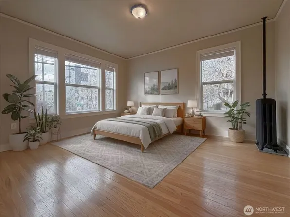 901 NE 43rd Street #201, Seattle, WA 98105