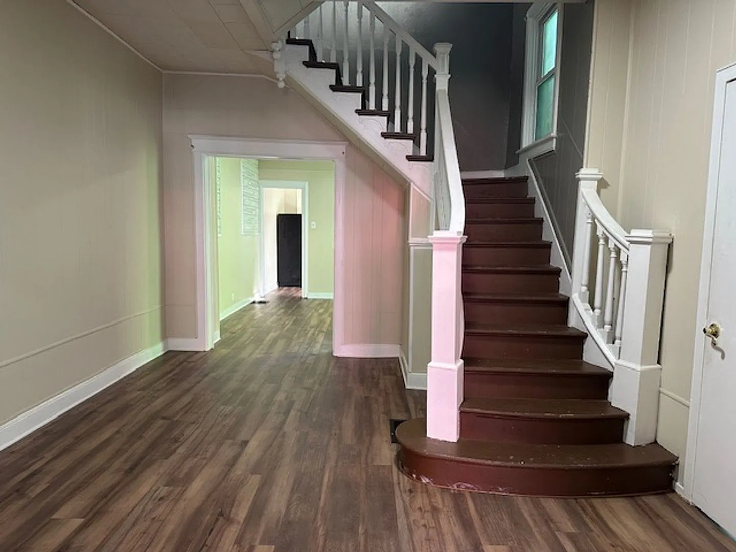 Spacious 4-bedroom, 1.5-bathroom home in Lebanon, PA/Lebanon School District offering practical l... — Photo 3