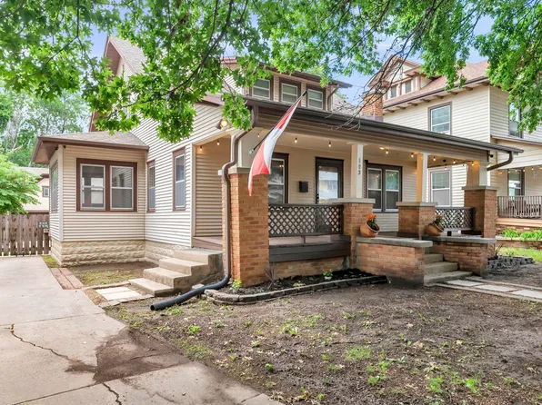 123 S Chautauqua Ave, Wichita, KS 67211