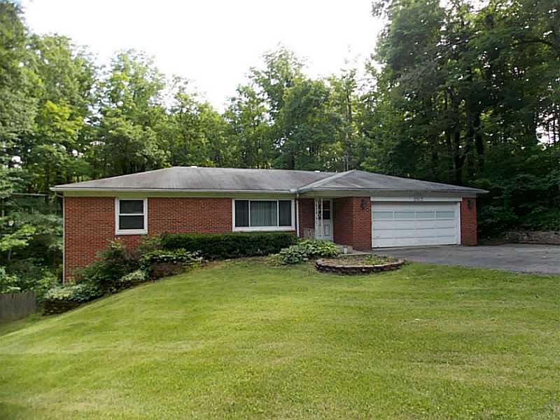 1st image of 2915 Dogwood Dr